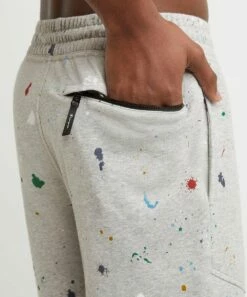 Best Sale 💯 Champion Oxford Gray Paint Splatter 8'' Global Explorer French Terry Shorts - Men ✨ -Champion Sales zu108150116 alt 4 tm1666980775