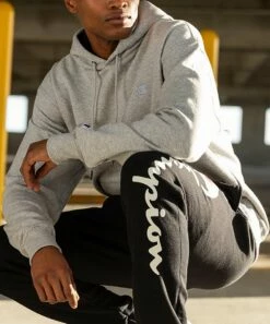 Hot Sale ❤️ Champion Oxford Gray Kangaroo-Pocket Powerblend Fleece Hoodie - Men 😀