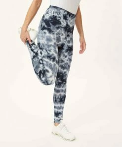 Wholesale 🤩 Champion Black & White Abstract Authentic 7/8 Leggings - 👩 Women 😀